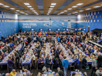 view of the full playing hall at the Tata Steel Chess Tournament | image © www.tatasteelchess.com