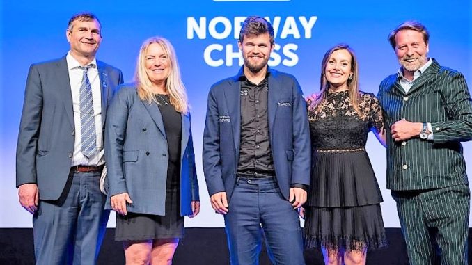 Øyvind Von Doren Asbjørnsen (right), at the 2019 Norway Chess Tournament. | Photo © Lennart Ootes / Altibox Norway Chess